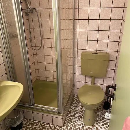 Monteurswohnung Mit Kleinem Garten 600m Zur Stadtmitte Siegen