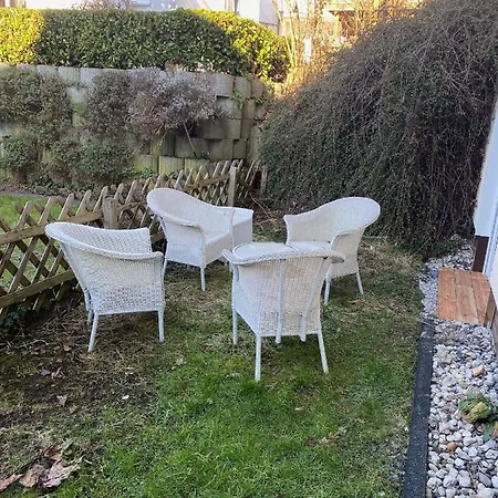 Monteurswohnung Mit Kleinem Garten 600m Zur Stadtmitte *