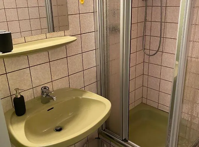 Monteurswohnung Mit Kleinem Garten 600m Zur Stadtmitte 公寓 *